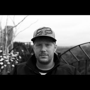 Meet your Posher, Devin